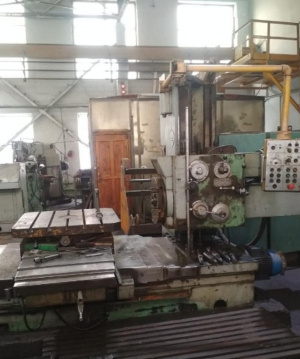 Горизонтально-расточной станок 2а614-1