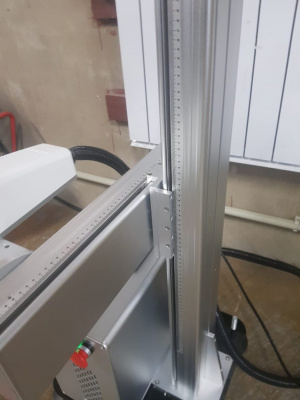 Конвейерный лазерный волоконный маркер BMZ