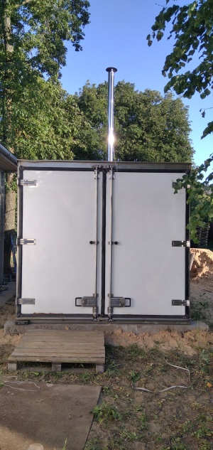 сушильную камеру для сушки овощей, фруктов, ягод, грибов