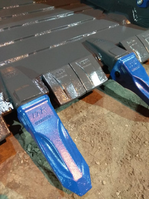 Ковш для фронтального погрузчика Venieri