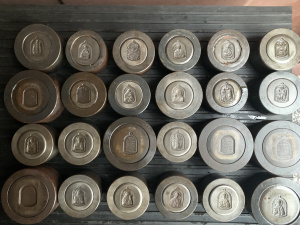 Коллекцию ювелирных штампов