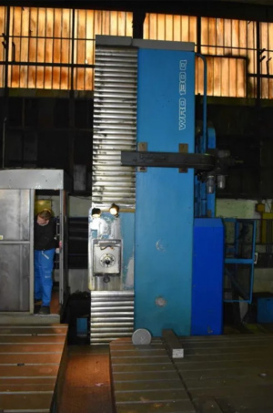 Сверлильный станок TOS WRD 130 Q