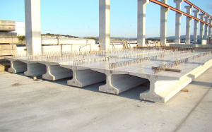 Бортовая оснастка для мостовых балок