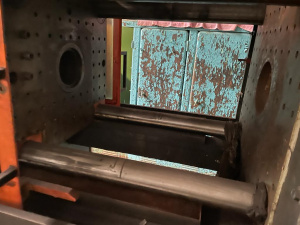 Термопластавтоматы SP-180 450см3 2шт