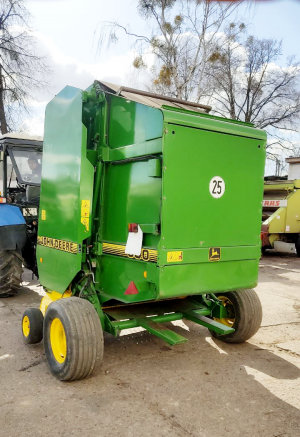 Пресс подборщик John Deere 590 (пресс Джон Дир)