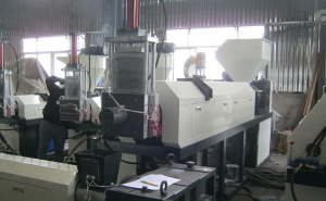 Двухкаскадный стренговый гранулятор SJ130/130