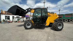 Телескопический погрузчик Rantex XT790