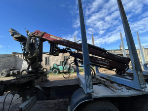 Лесовоз МАЗ (двигатель Mercedes)