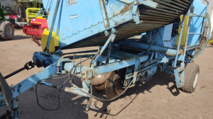 Картофелеуборочный комбайн Anna Z-644 (Анна 644)