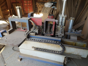 Линию сращивания брусков из массива по длине