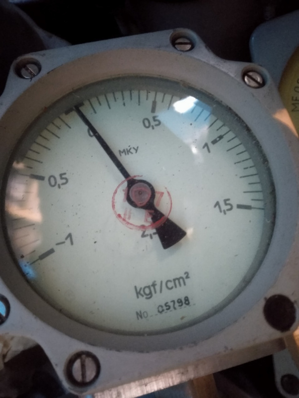 Манометр корабельный ударопрочный (мку)