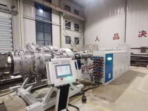 Экструзионная линия для производства ПДН труб с диаметром 315мм-630мм