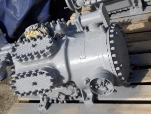 Холодильный компрессор 2ФУУБС25 (ПБ35)