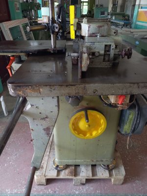 фрезерный станок Man-ko (Финляндия) с шипорезной кареткой