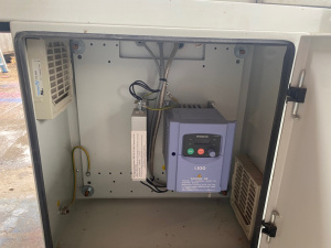 Кромкооблицовочный станок для дверей Hebrock AKV 2000F