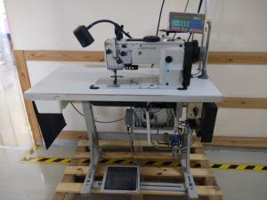 Одноигольная швейная машина для средних и тяжелых тканей DürkoppAdler 767