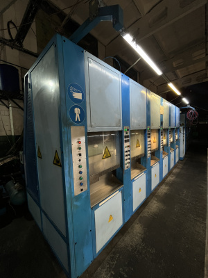 Автоматическая машина для литья одноцветной пены из EVA