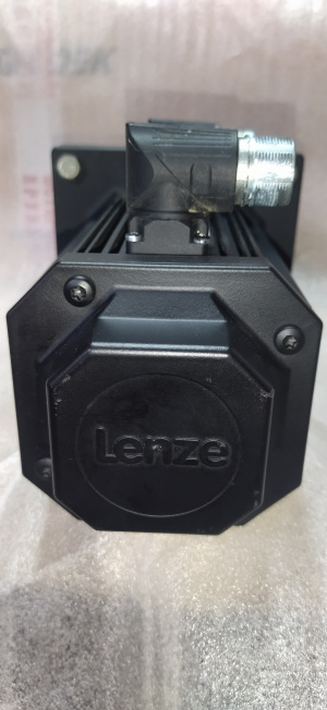Сервомотор-редуктор Lenze