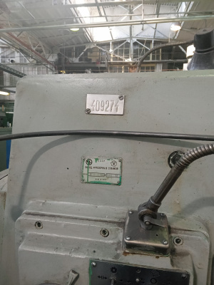 Станок вертикально-фрезерный 6Т12-1 (6р12)