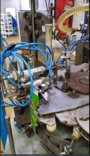 в рабочем состоянии автомат розлива и упаковки