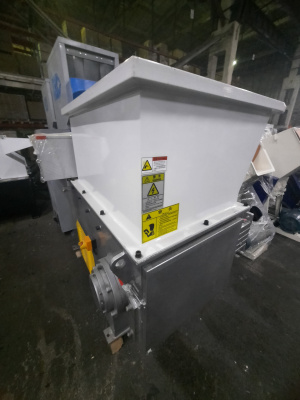 шредер VS-2260