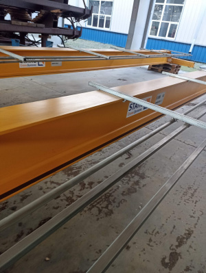 Однобалочный общепромышленный мостовой кран Stahl CraneSystems