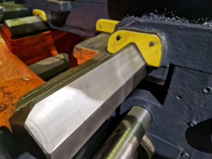 Токарно винторезный 165