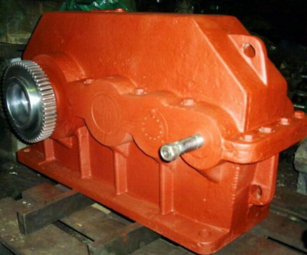 редукторы крановые,цилиндрические