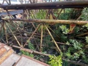 Кран башенный КБ-503Б.2, зав.№ 650, изготовитель ОАО "Механический завод", 2002 г.в