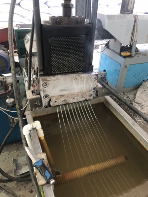 Двухкаскадную линию грануляции пластика