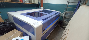 Лзерный станок с ЧПУ Co2 Acctek AKJ1318