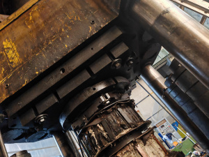 Пресс гидравлический ПА2642 ус.1600 тонн, ПА2638 ус.630 тонн, изотермическая штамповка, титан, лопатка, ПА2646, ДА2238, ДБ2240