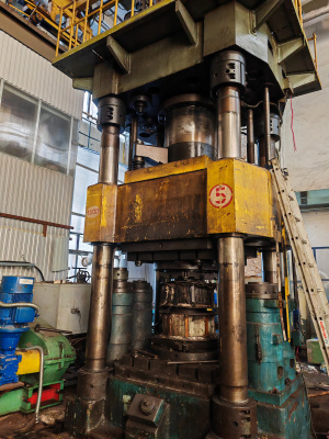 Пресс гидравлический ПА2642 ус.1600 тонн, ПА2638 ус.630 тонн, изотермическая штамповка, титан, лопатка, ПА2646, ДА2238, ДБ2240