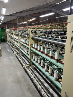 Оборудование по оплетению латекса, спандекса и лайкры текстурированными полиэфирными и полиамидными нитями