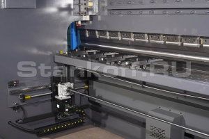 Листогибочный пресс с ЧПУ Metaltec 4+1 MT-15 HBC 70/2500 4 оси (axis)