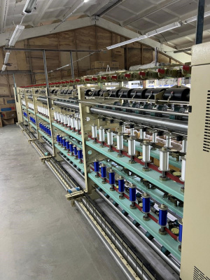 Оборудование по оплетению латекса, спандекса и лайкры текстурированными полиэфирными и полиамидными нитями