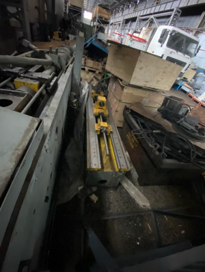 Станок полуавтомат горизонтально-протяжной модели 7А545