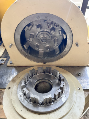 Молотковая ситовая мельница МУС 100