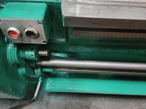 Станок токарный 1м63