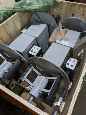 Разматыватель рулонного металла электрический 200мм