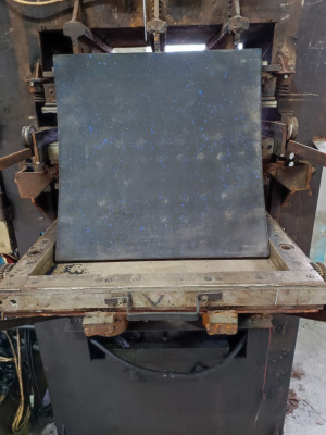 производство резиновой плиты 500*500*25