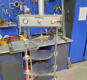 Сырный пресс (пневматические и винтовые)