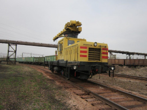 Автодрезина ДГКу-5 (дрезина грузовая крановая универсальная)