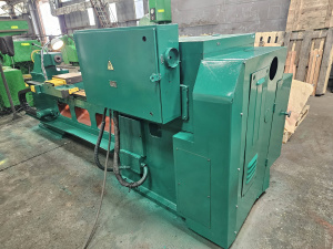 Станок токарный 1м63