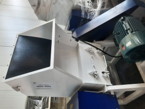 дробилка под мякгие полимеры