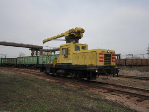 Автодрезина ДГКу-5 (дрезина грузовая крановая универсальная)