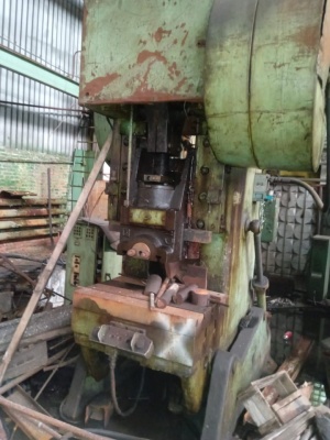 Пресс однокривошипный КД2330