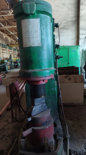 Молот МА4132 (МПЧ 160кг)