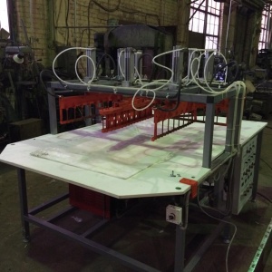 Станок для резки заготовок со стропами из корпуса биг-бега для всех типов бб