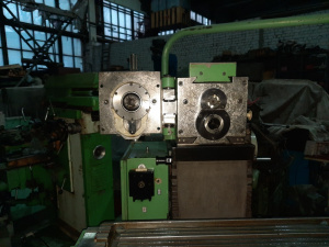 Широкоуниверсальный фрезерный станок FUS-32